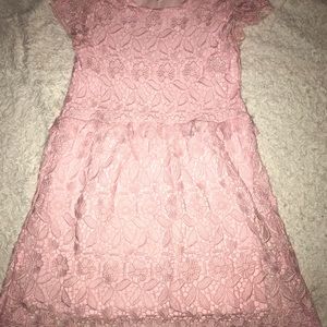 Pink laced dress for kids